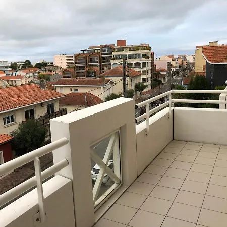 Cote Bassin Lägenhet